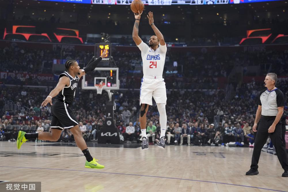 更接近这个 更接近这个