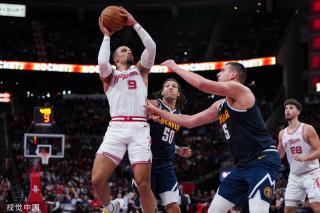 还在防守端 还在防守端