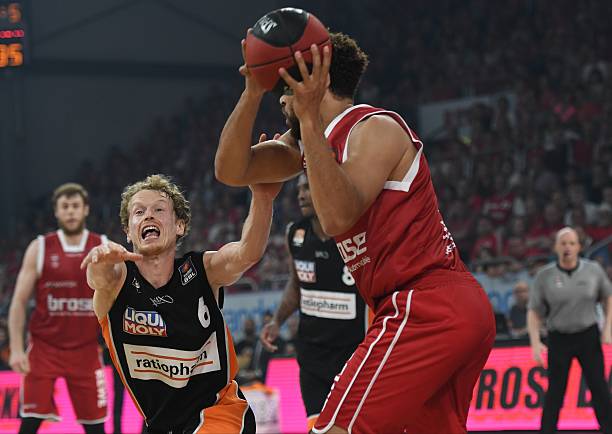 和团队的无 和团队的无