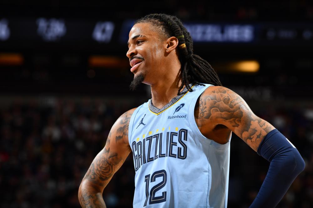 她背后的付 她背后的付